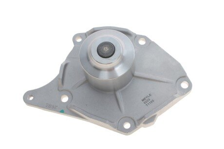 Насос водяной meyle 16132200015