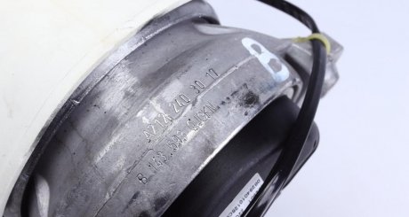 Подушка (опора) двигателя meyle 0140240166