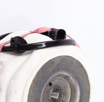 Подушка (опора) двигателя meyle 0140240167