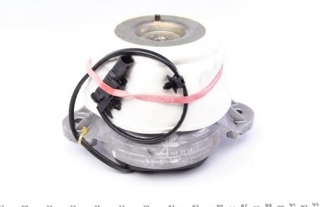 Подушка (опора) двигателя meyle 0140240167