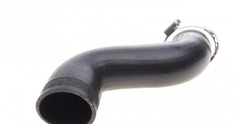 Патрубок интеркулера (турбины) meyle 0140360015