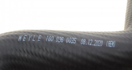 Патрубок інтеркулера (турбіни) meyle 1000360035