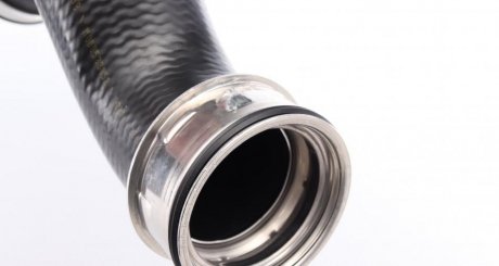 Патрубок интеркулера (турбины) meyle 1000360036