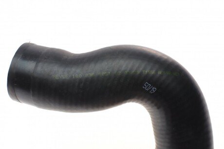 Патрубок интеркулера (турбины) meyle 1000360051