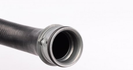 Патрубок системы охлаждения meyle 0192220028