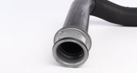 Патрубок системы охлаждения meyle 0195010023