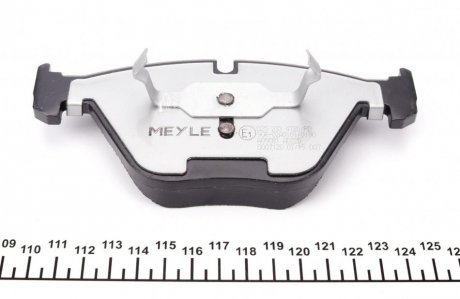 Передние тормозные колодки meyle 0252334720PD