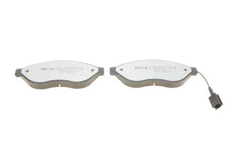 Передние тормозные колодки meyle 02524468192PD
