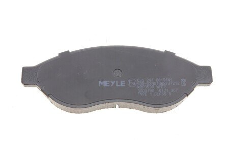 Передние тормозные колодки meyle 0252446819W1