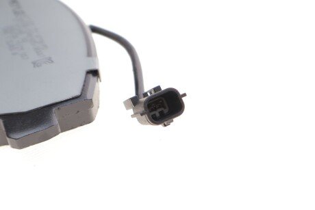 Передние тормозные колодки meyle 0252514718PD