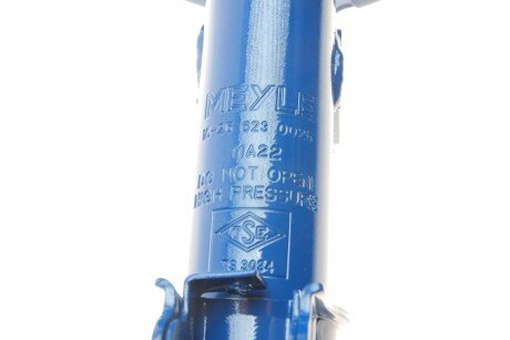 Передний амортизатор (стойка) meyle 16266230026