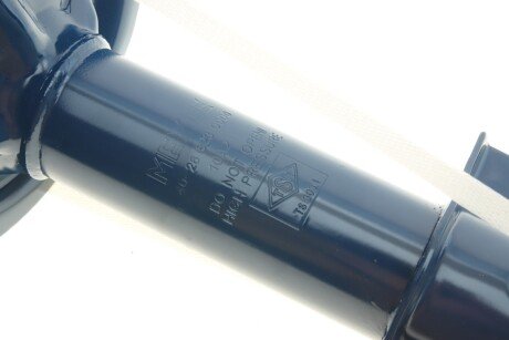 Передній амортизатор (стойка) meyle 40266230000