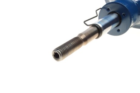 Передний амортизатор (стойка) meyle 5266230003