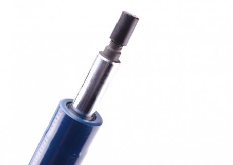 Передний амортизатор (стойка) meyle 6266140001