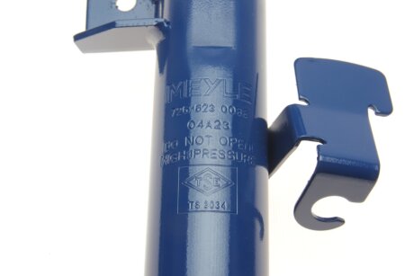 Передний амортизатор (стойка) meyle 7266230038