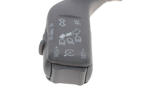 Переключатель указателя поворотов meyle 1008500005