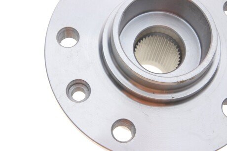 Подшипник передней ступицы meyle 1006500004