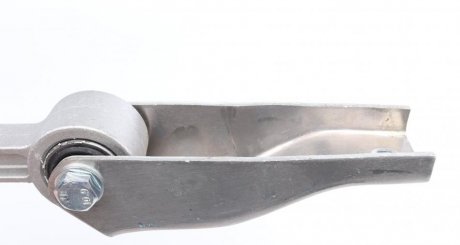 Подушка (опора) двигателя meyle 1001990137