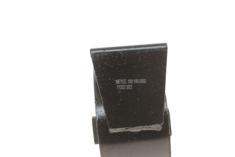 Подушка (опора) двигателя meyle 1001990002