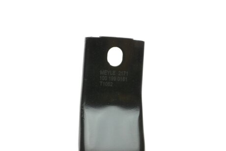 Подушка (опора) двигателя meyle 1001990181
