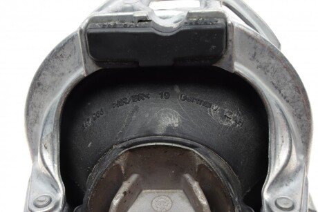 Подушка (опора) двигателя meyle 1001991014