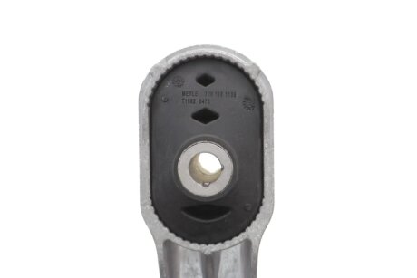 Подушка (опора) двигателя meyle 3001181139