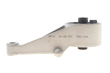 Подушка (опора) двигателя meyle 6146840013