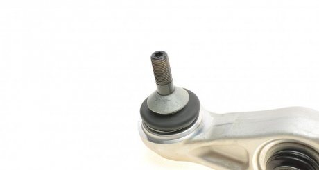 Сайлентблок переднего рычага meyle 70160500002