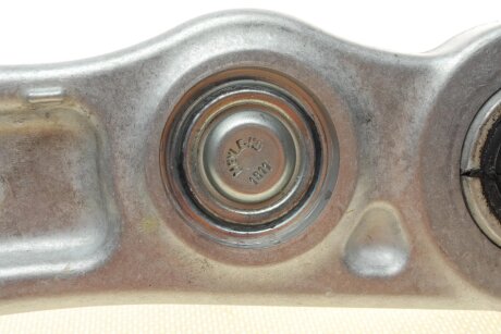 Рычаг передней подвески meyle 0160500161HD