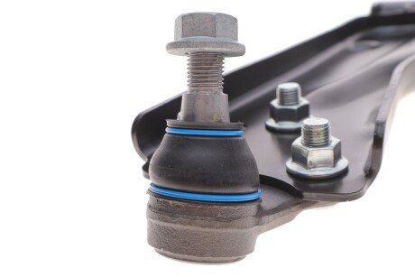 Важіль передньої підвіски meyle 11160500115