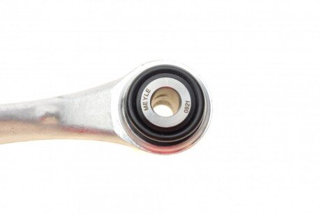 Важіль передньої підвіски meyle 3160350019