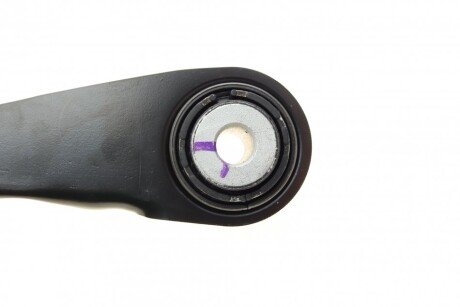 Важіль передньої підвіски meyle 3160500146