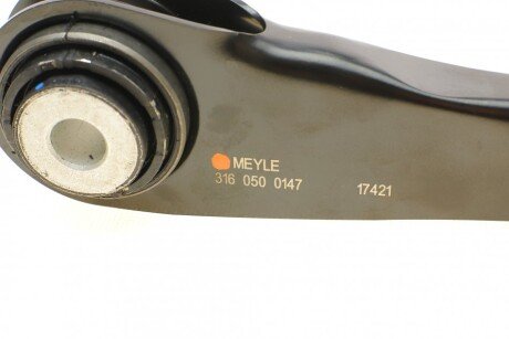 Важіль передньої підвіски meyle 3160500147