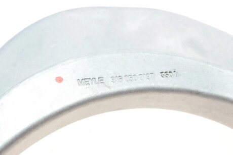 Важіль передньої підвіски meyle 3160500197