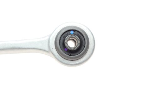 Важіль передньої підвіски meyle 3160500200