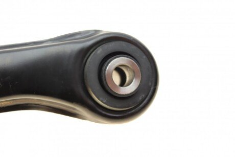 Важіль передньої підвіски meyle 32160500091