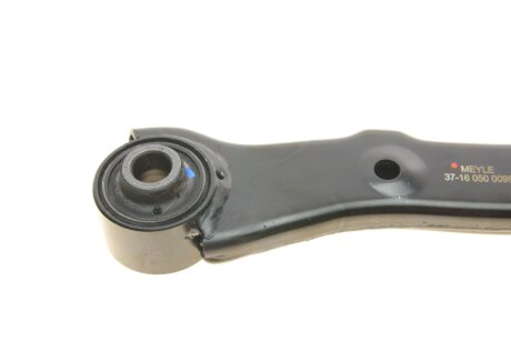 Рычаг передней подвески meyle 37160500098