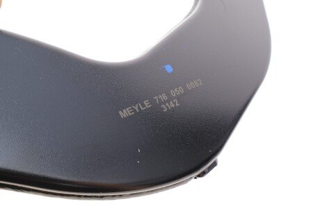 Важіль передньої підвіски meyle 7160500082