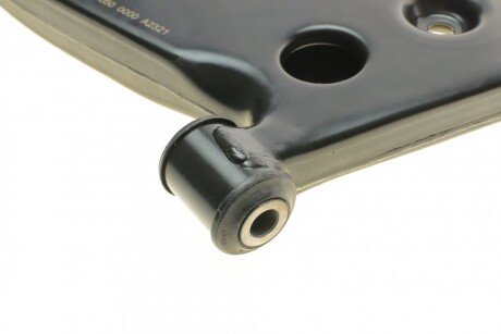 Рычаг передний левый Mitsu LANCER CS meyle 32160500000