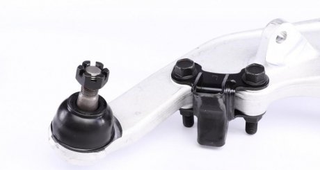 Рычаг передний левый Nissan X-Trail T30 meyle 36160500081