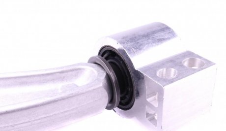 Рычаг подвески meyle 6160500002