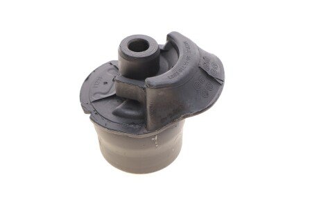 Сайлентблок балки підвіски meyle 30147100002