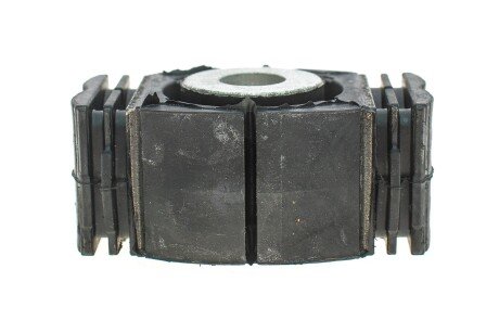 Сайлентблок цапфы meyle 1007100026