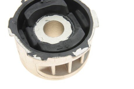 Сайлентблок meyle 1006100053