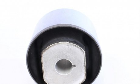 Сайлентблок переднего рычага meyle 0146100012HD