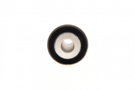 Сайлентблок переднего рычага meyle 0146100029