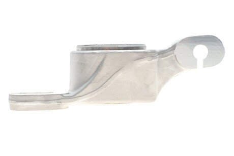 Сайлентблок переднего рычага meyle 0146100031