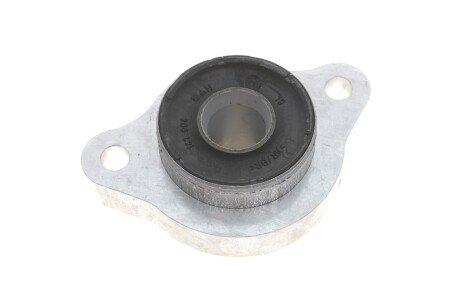 Сайлентблок переднього важеля meyle 0146100034