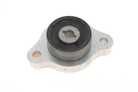 Сайлентблок переднього важеля meyle 0146100035