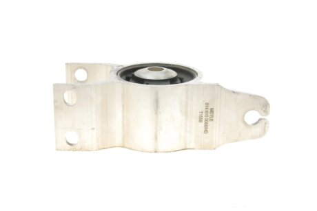 Сайлентблок переднього важеля meyle 0146100068HD